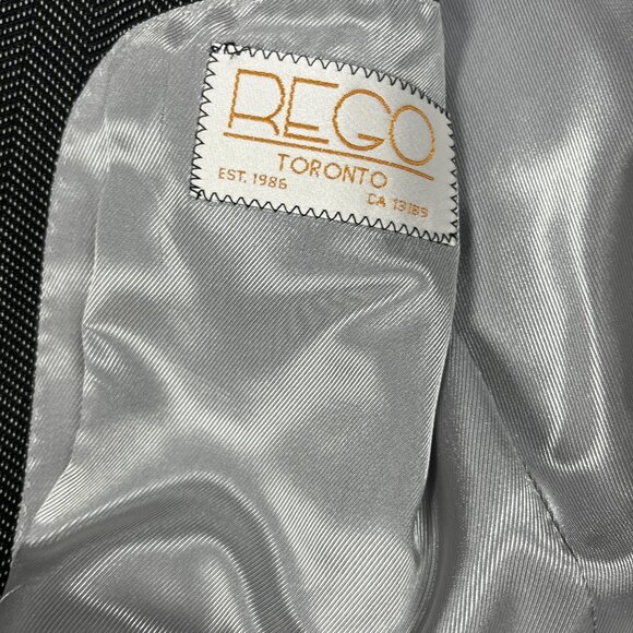 Coppley Blazer Mens 41R Wool Herringbone Sport Coat Jacket Made in Canada Union - Picture 3 of 14